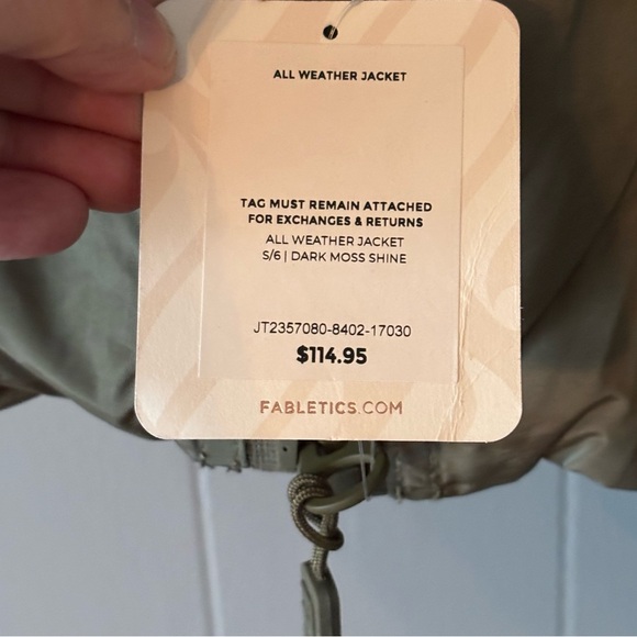 NWT Khloe Kardashian for Fabletics puffer jacket - Picture 6 of 10